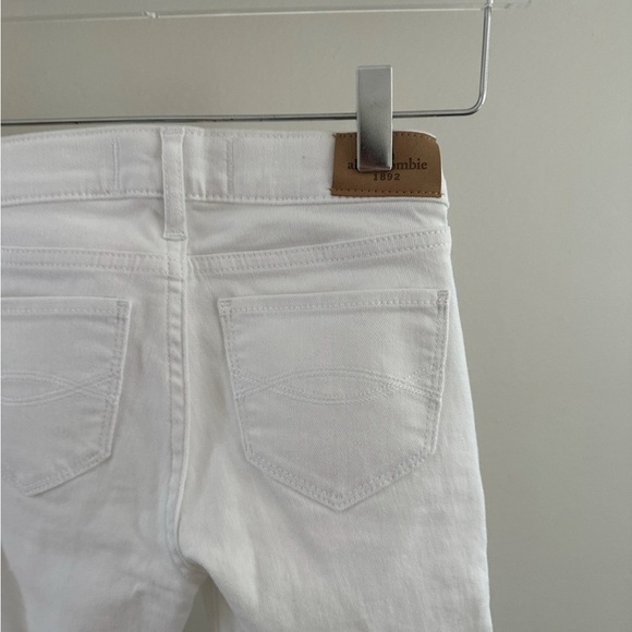 abercrombie kids Super Skinny White Jean size 9/10 - Picture 6 of 7